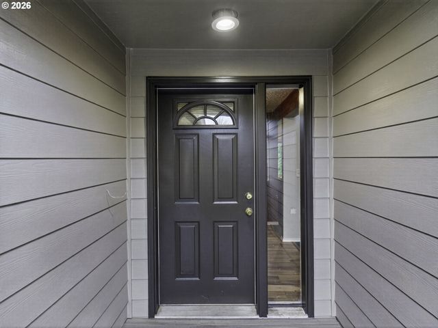 1909 9TH St, Oregon City, OR 97045