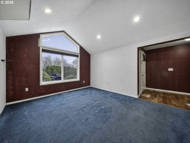 1909 9TH St, Oregon City, OR 97045