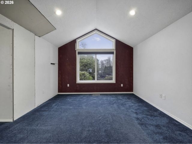 1909 9TH St, Oregon City, OR 97045