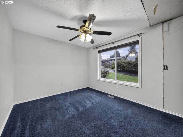 1909 9TH St, Oregon City, OR 97045