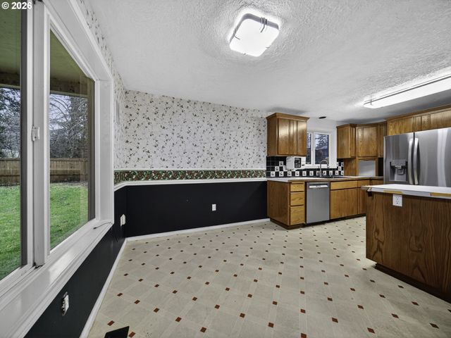 1909 9TH St, Oregon City, OR 97045