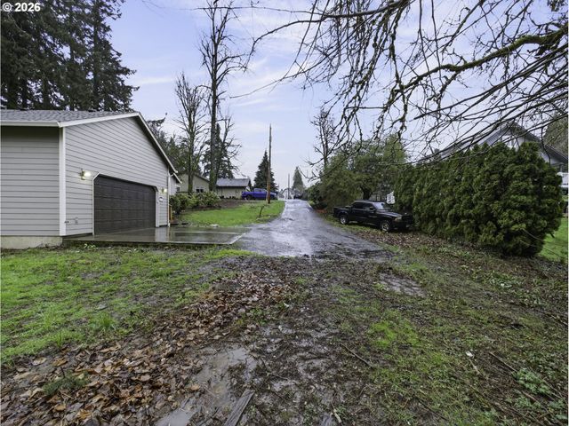 1909 9TH St, Oregon City, OR 97045