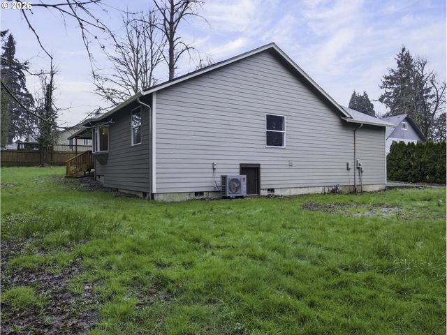 1909 9TH St, Oregon City, OR 97045