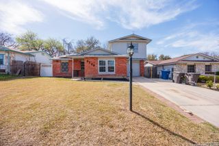 2139 Davy Crockett, San Antonio, TX 78238