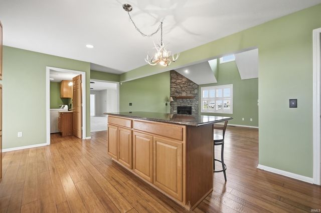 5611 S Doyle Road, New Haven, IN 46774