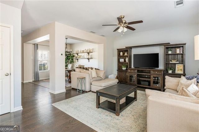 1569 Avalon Creek Road, Sugar Hill, GA 30518