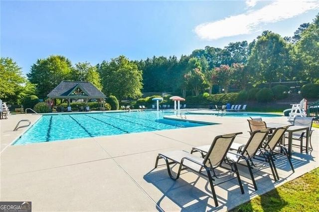 1569 Avalon Creek Road, Sugar Hill, GA 30518