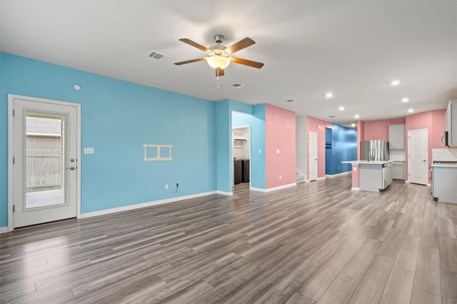 204 Jordan Valley DR, Liberty Hill, TX 78642