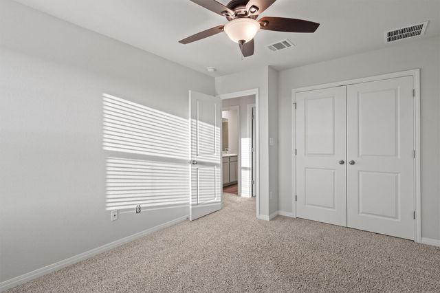 204 Jordan Valley DR, Liberty Hill, TX 78642