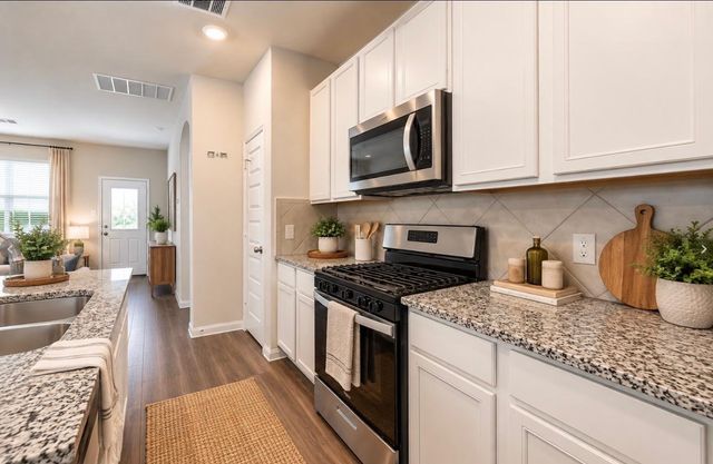 911 Imperial Heights Drive, Houston, TX 77073