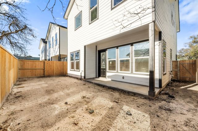 1306 Duff Lane, Houston, TX 77022