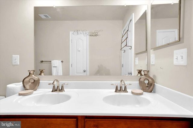 15301 KETTLEBASTON LN, Upper Marlboro, MD 20774