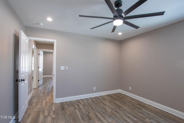 17140 Sedona Drive, Abingdon, VA 24211