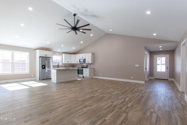 17140 Sedona Drive, Abingdon, VA 24211