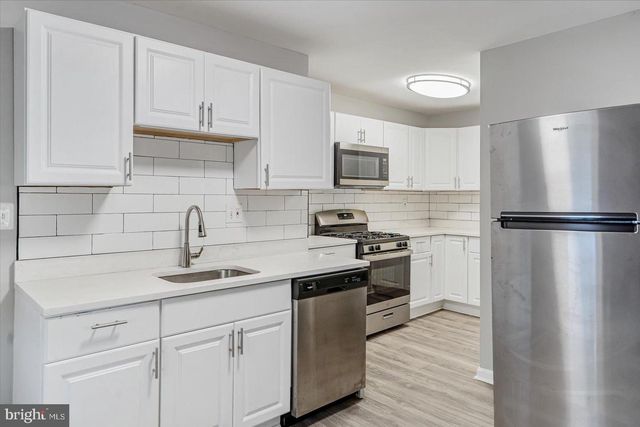 811 ROSEDALE AVE, Rosedale, MD 21237