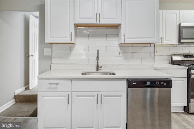 811 ROSEDALE AVE, Rosedale, MD 21237