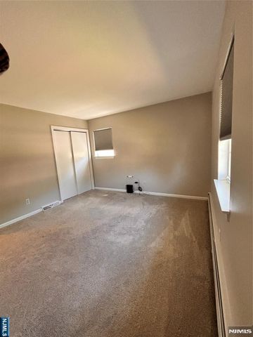 21 Wanamaker Avenue 1st floor, Waldwick, NJ 07463