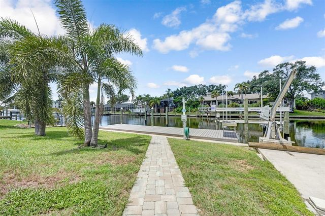 5207 PALMETTO POINT DRIVE, Palmetto, FL 34221