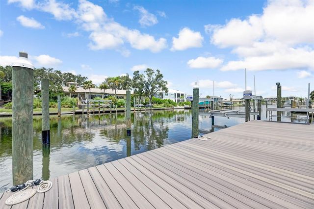 5207 PALMETTO POINT DRIVE, Palmetto, FL 34221