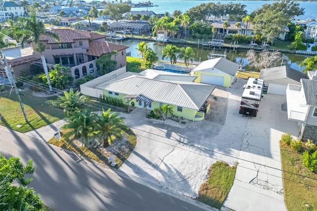 5207 PALMETTO POINT DRIVE, Palmetto, FL 34221