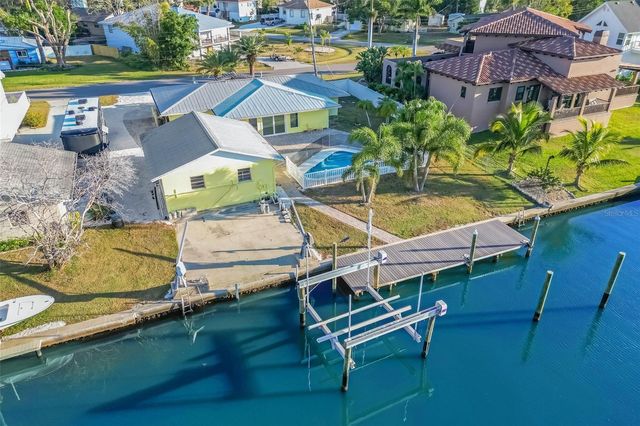 5207 PALMETTO POINT DRIVE, Palmetto, FL 34221