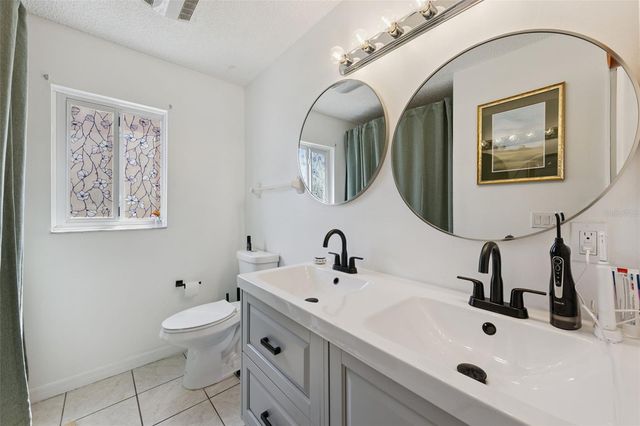 220 RIDGECREST LOOP, Minneola, FL 34715