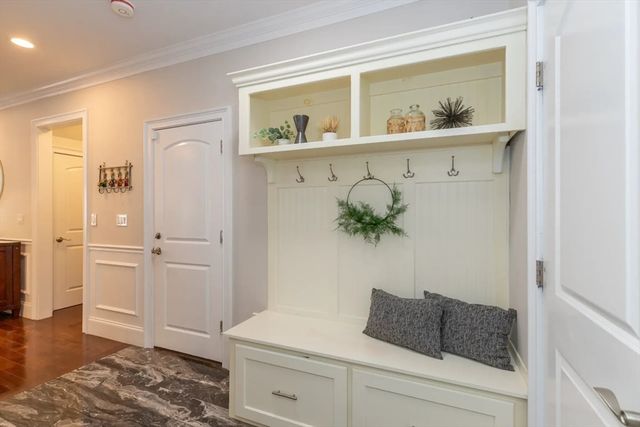 14 Sarah St, Burlington, MA 01803