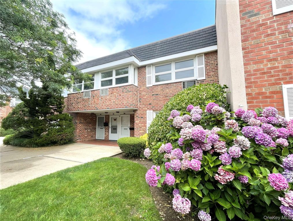 750 Lido Boulevard 24b upper, Lido Beach, NY 11561 — exterior