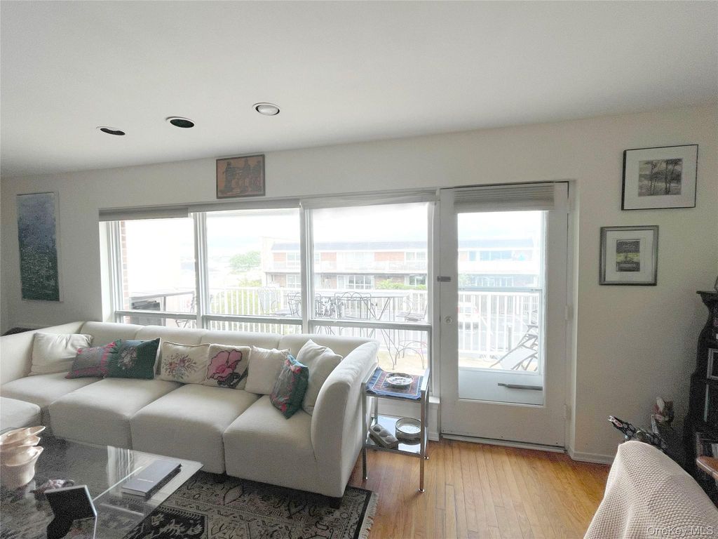 750 Lido Boulevard 24b upper, Lido Beach, NY 11561 — photo 4