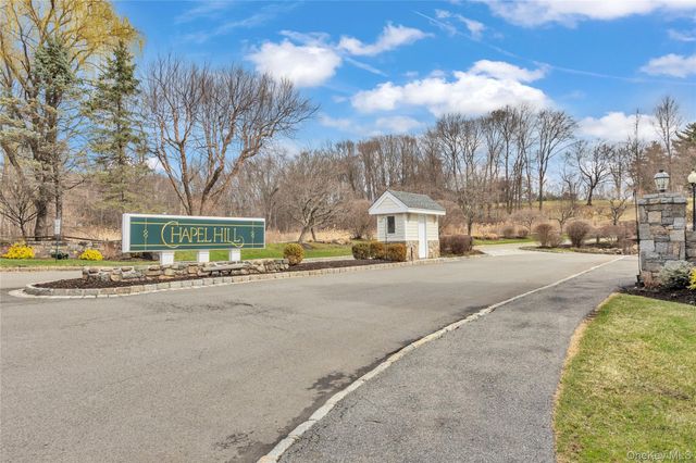17 Bayberry Drive, Peekskill, NY 10566