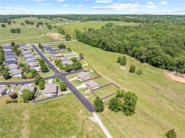 1821 Wellington Road, Harrison, AR 72601