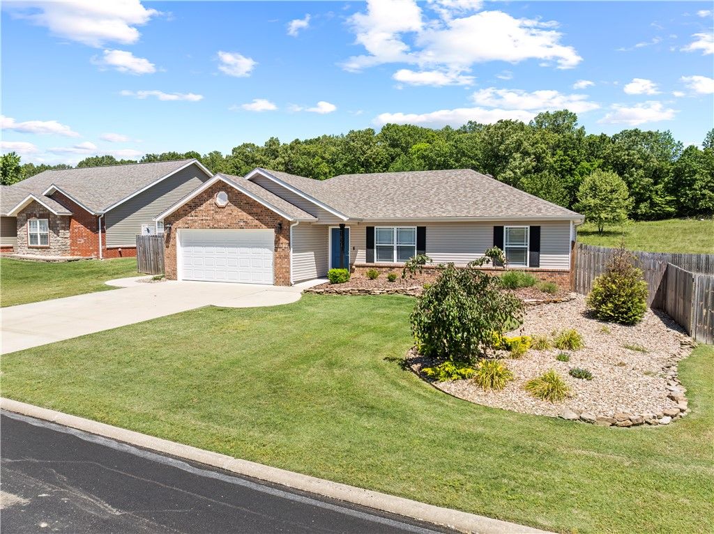 1821 Wellington Road, Harrison, AR 72601