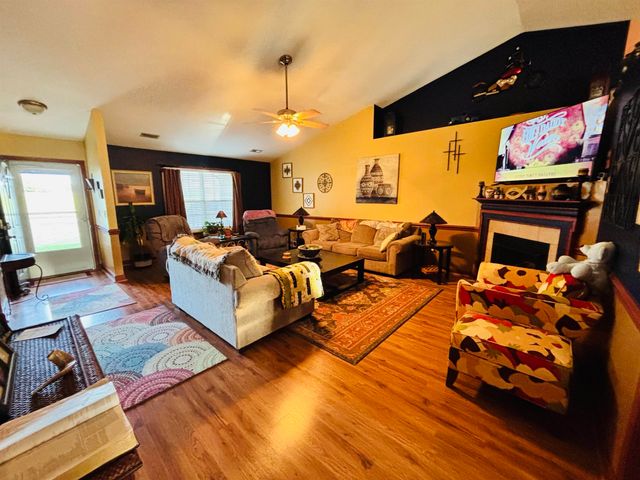 119 Inman Rd, Inman, SC 29349