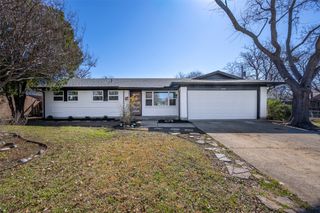 2924 Amber Lane, Farmers Branch, TX 75234