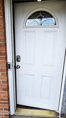 1707 Nightingale Rd, Louisville, KY 40213