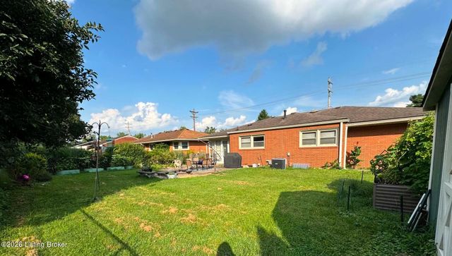 1707 Nightingale Rd, Louisville, KY 40213