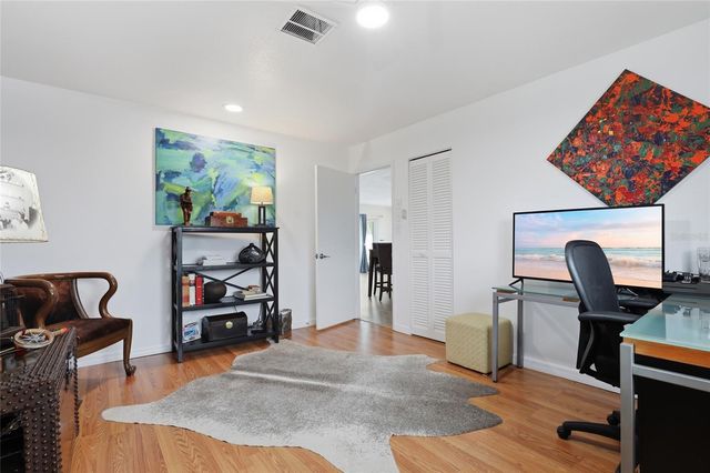 514 PALM AVENUE, Nokomis, FL 34275