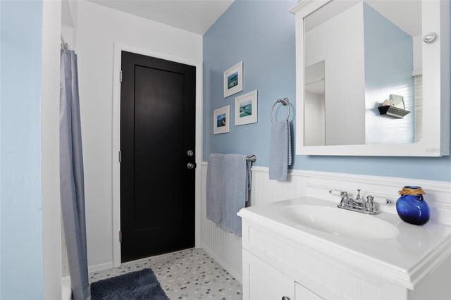 514 PALM AVENUE, Nokomis, FL 34275