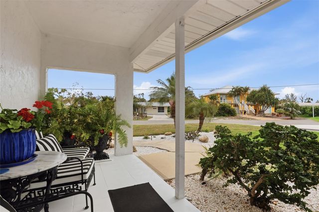 514 PALM AVENUE, Nokomis, FL 34275