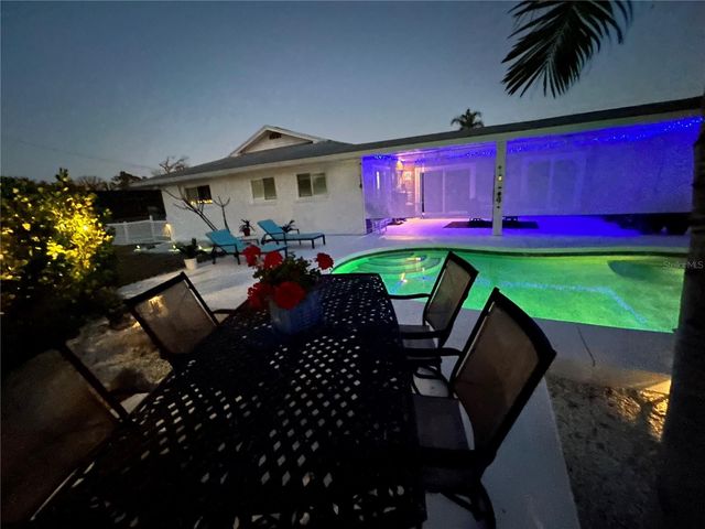 514 PALM AVENUE, Nokomis, FL 34275