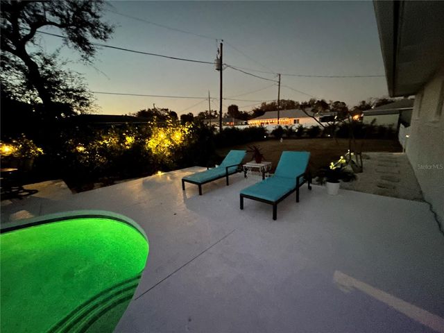 514 PALM AVENUE, Nokomis, FL 34275