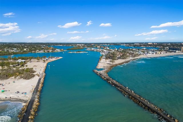 514 PALM AVENUE, Nokomis, FL 34275