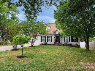 149 Red Tip Lane, Mooresville, NC 28117