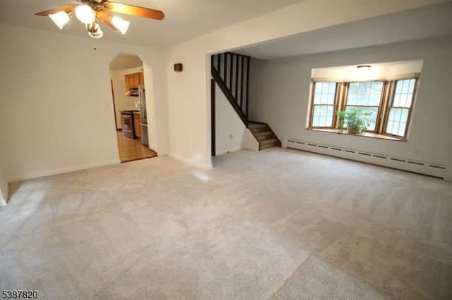 89 Pearl St, Bridgewater Twp., NJ 08807