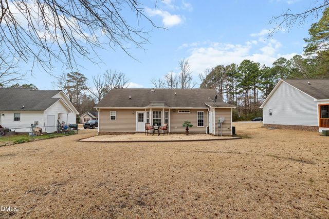 132 Brook Place, Smithfield, NC 27577