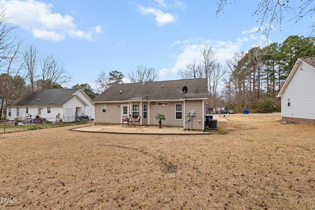 132 Brook Place, Smithfield, NC 27577