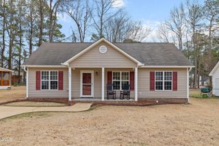 132 Brook Place, Smithfield, NC 27577