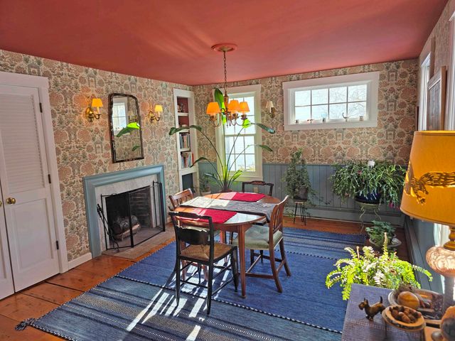 39 West Street, Newfane, VT 05345