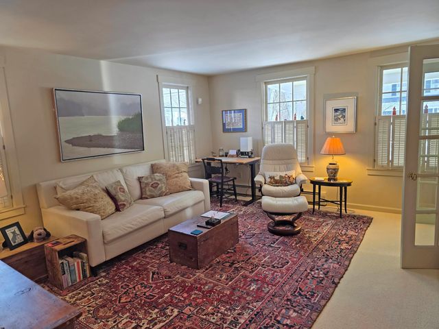 39 West Street, Newfane, VT 05345