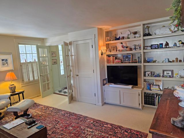 39 West Street, Newfane, VT 05345